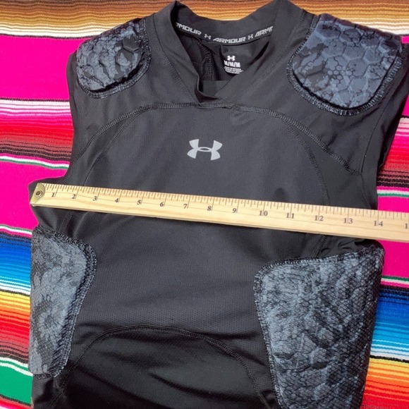 Under Armour Gameday Pro Football 5-Pad Top Shirt Men's Medium Black Camo - Picture 4 of 5